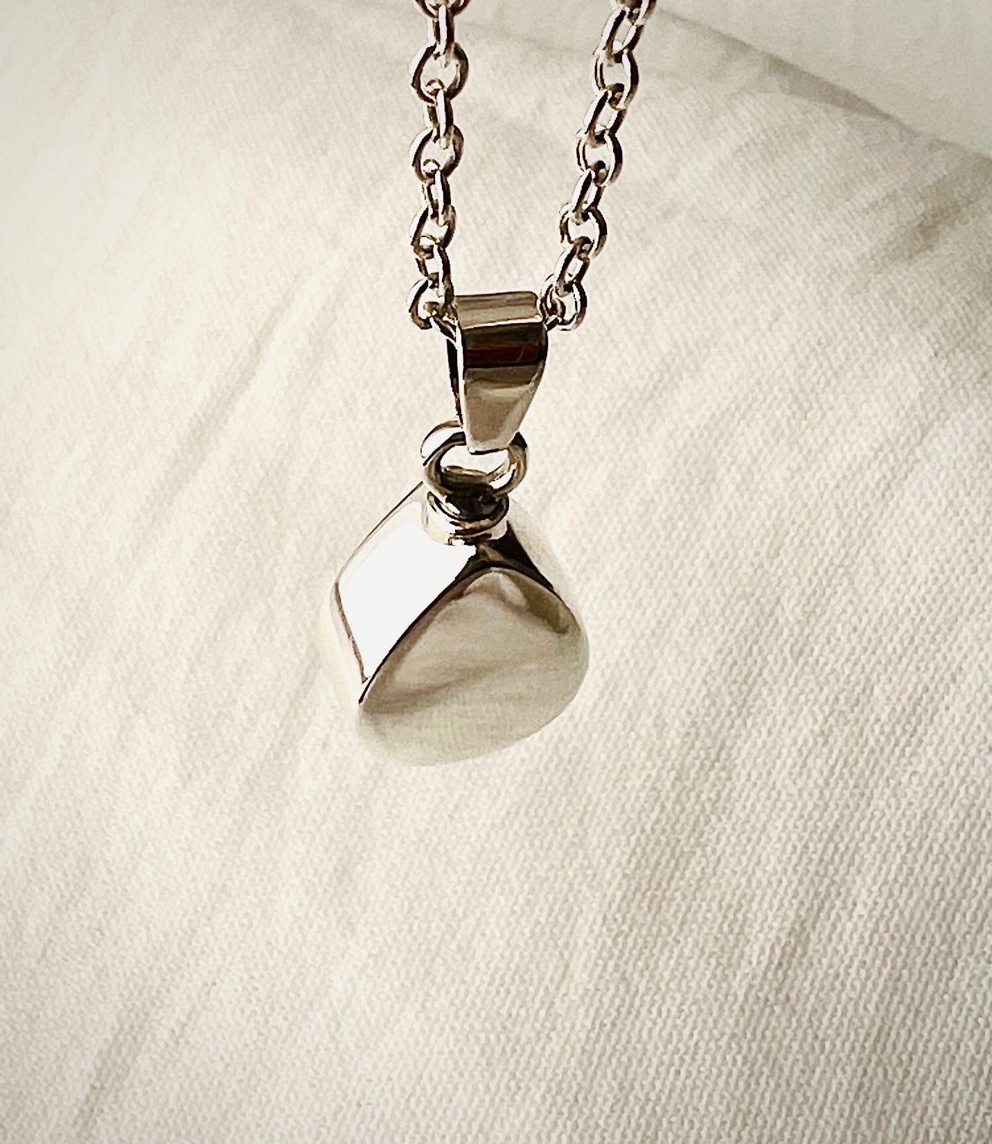 Tear Drop Locket for Ashes – Handcrafted Sterling Silver Memorial Necklace with sterling silver chain