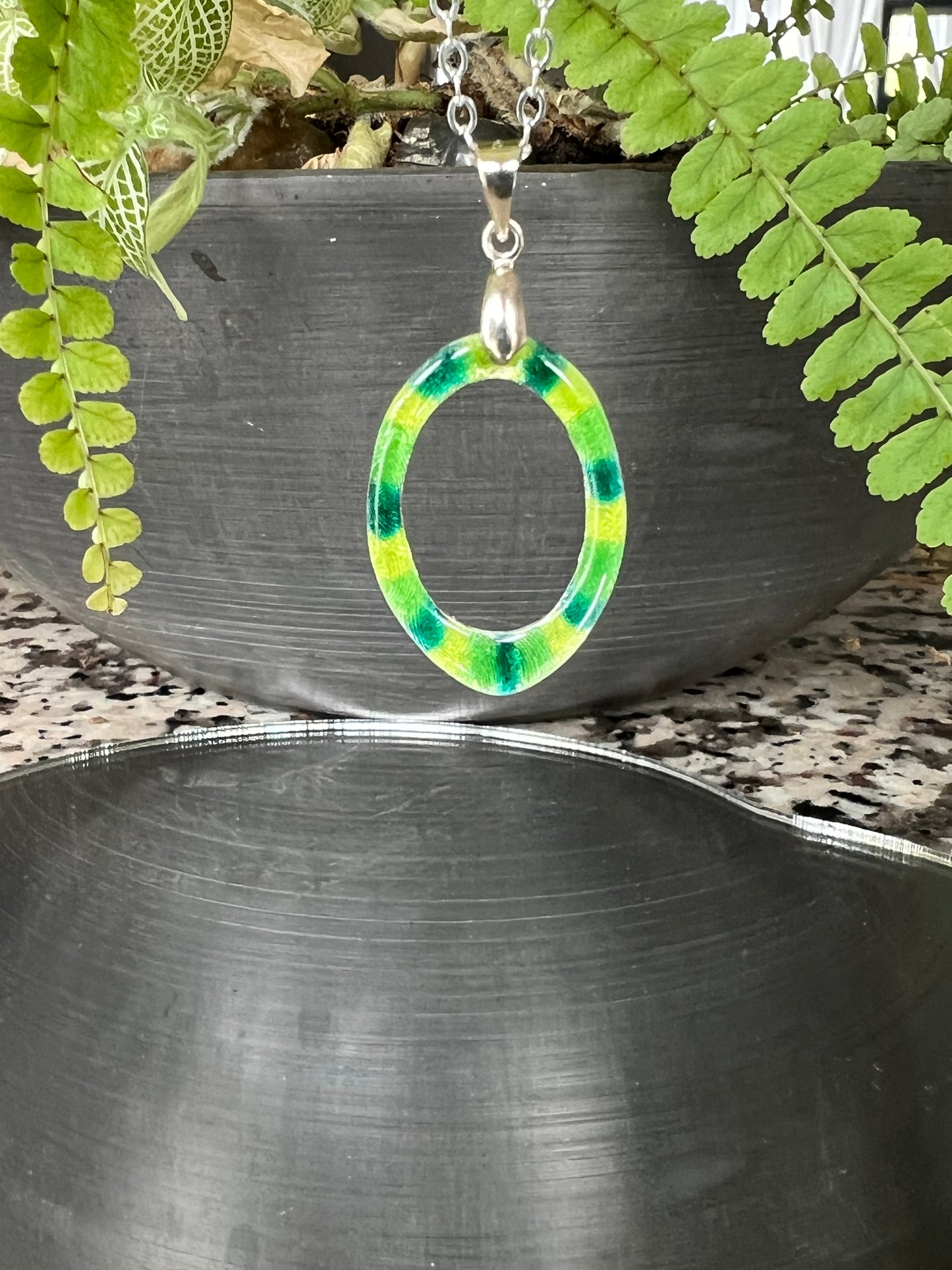 Oval Green Enameled Pendant Necklace – Handcrafted Sterling Silver, Minimalist Design