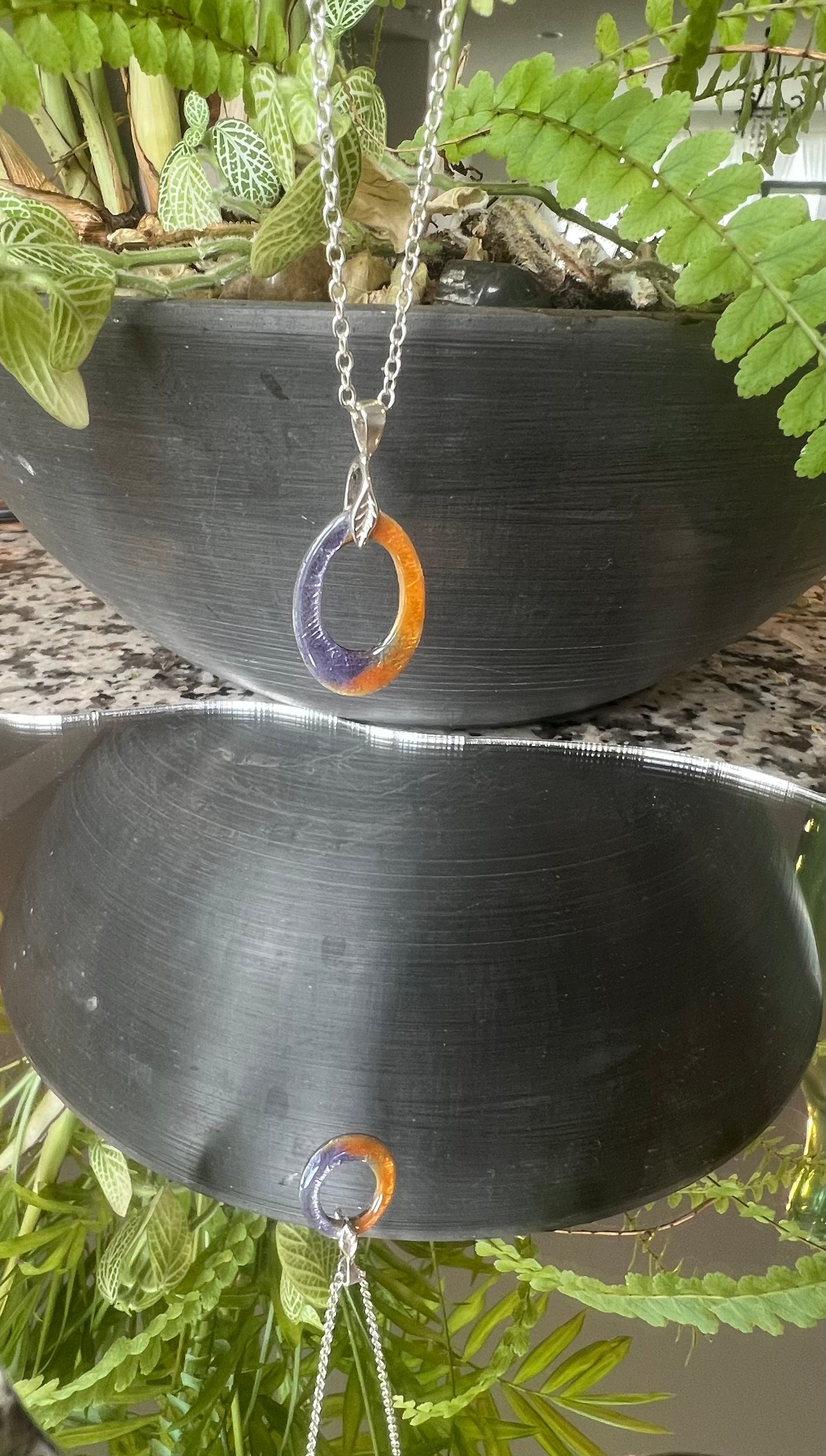 Oval Orange Purple Enameled Pendant Necklace – Handcrafted Sterling Silver, Minimalist Design (Copy)